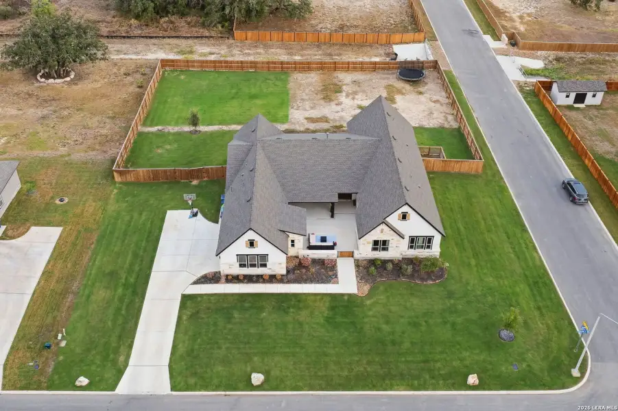 Image 38 of a home in .