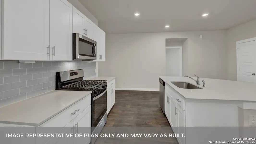 Furnished interior view inside a new home in Trace, San Marcos (Image 8). Furnished interior view inside a new home in Trace, San Marcos (Image 8).