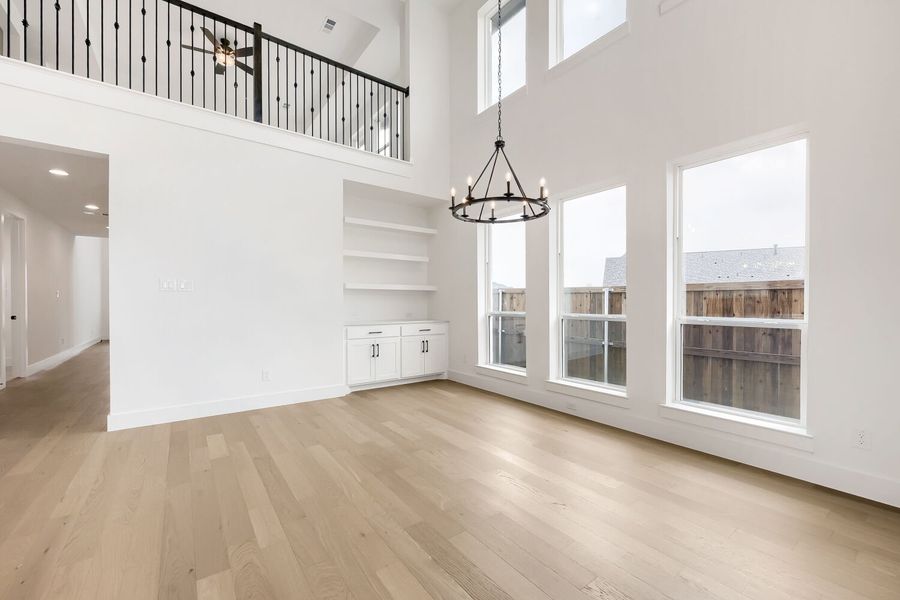 733 Red Cedar - Dining Area