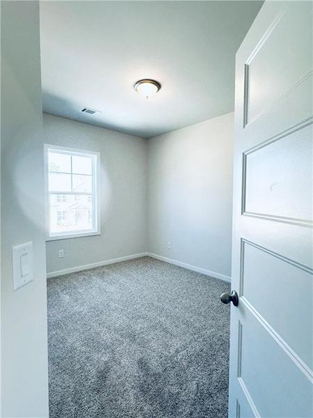 Spacious, unfurnished interior of a new home in Summerlin, Winder (Image 48).