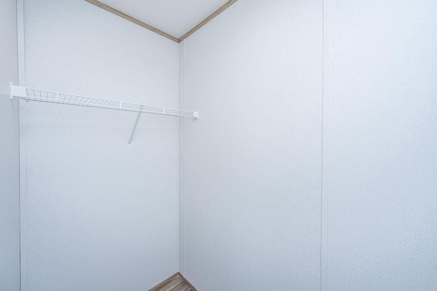 Spacious, unfurnished interior of a new home in , Summerville (Image 34).