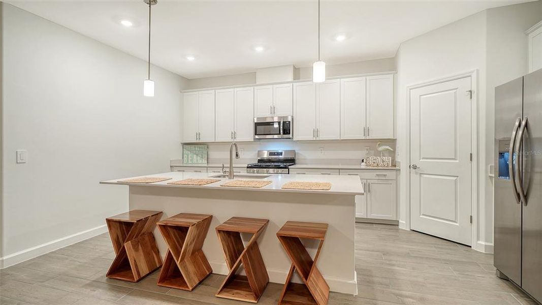 Furnished interior view inside a new home in Lorraine Lakes at Lakewood Ranch, Lakewood Ranch (Image 7).