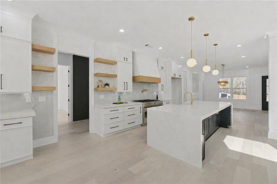 Furnished interior view inside a new home in , Grayson (Image 8).