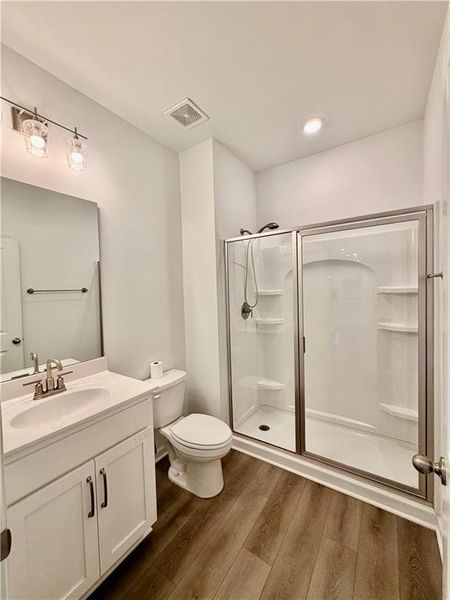 Furnished interior view inside a new home in Creekside, Dawsonville (Image 13).