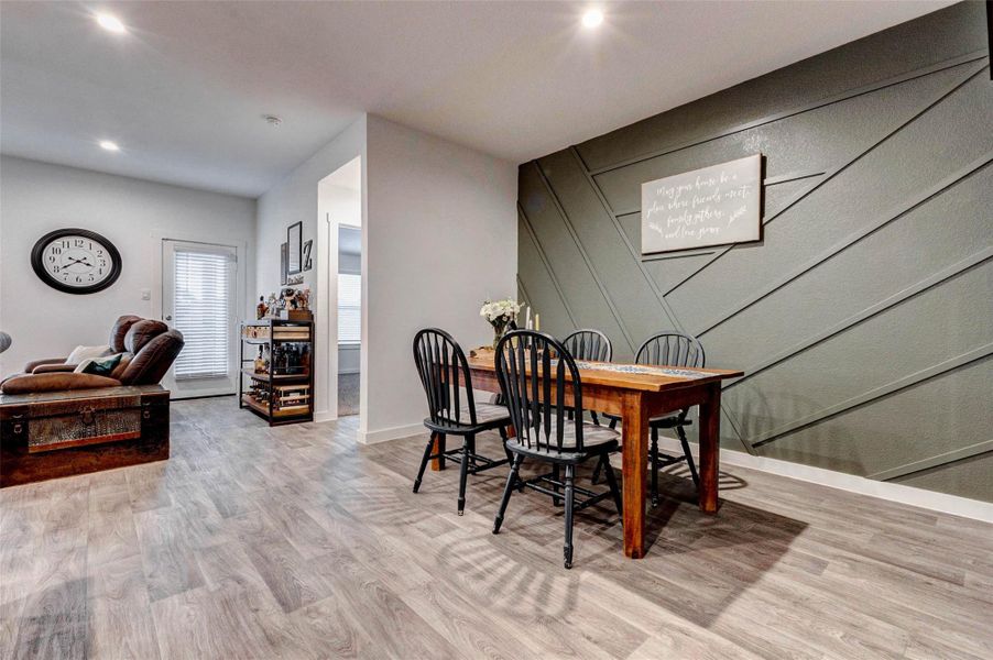 Furnished interior view inside a new home in Tamarron, Fulshear (Image 12). Furnished interior view inside a new home in Tamarron, Fulshear (Image 12).