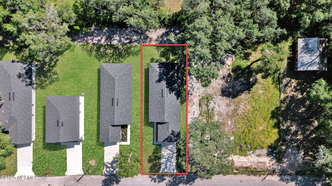 Image 40 of a home in .