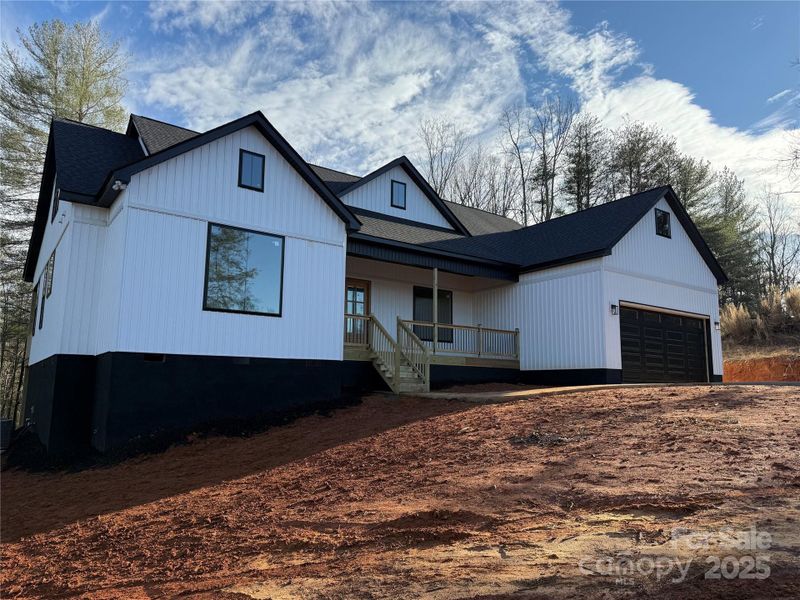 Image 38 of a home in .