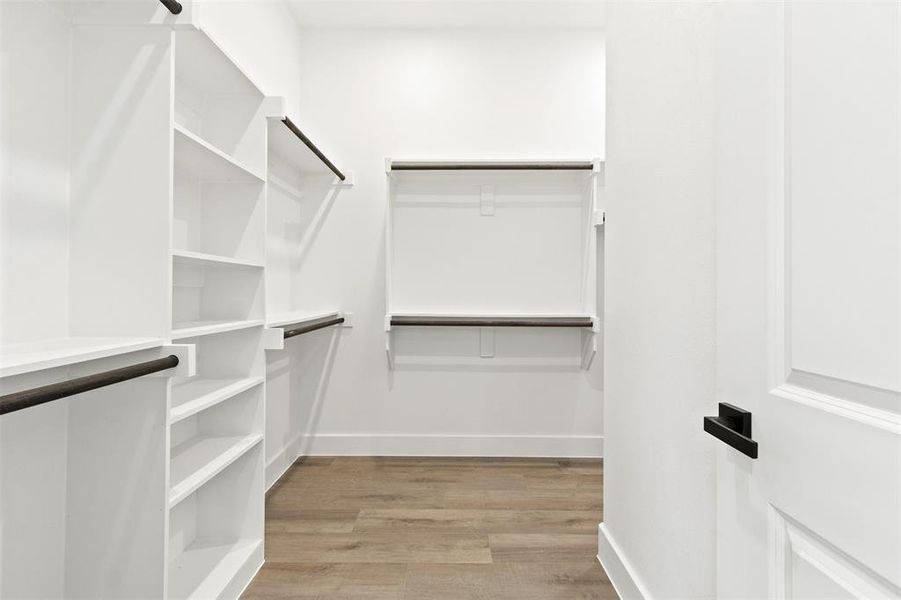 Spacious, unfurnished interior of a new home in , Irving (Image 22).