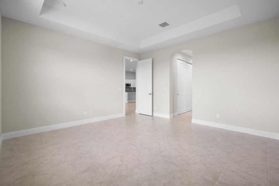 Master Suite | 12507 SW Sunrise Lake Terrace