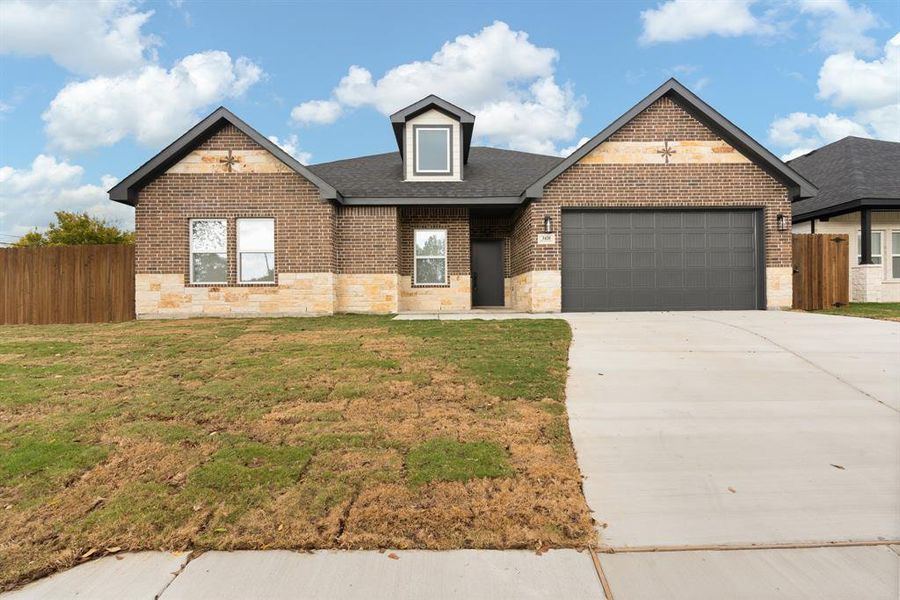 Image 28 of a home in .