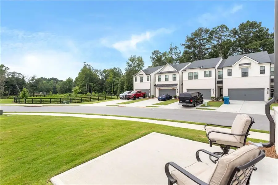 Exterior details and patio area of a home in , Lawrenceville (Image 4).