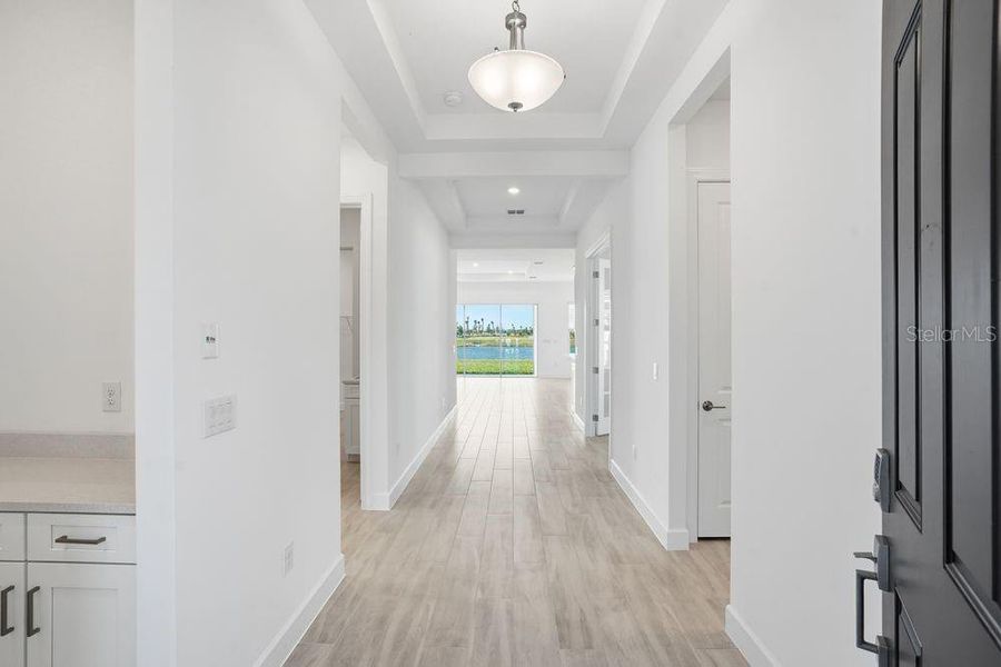 Spacious, unfurnished interior of a new home in Esplanade at Coasterra, Palmetto (Image 21).
