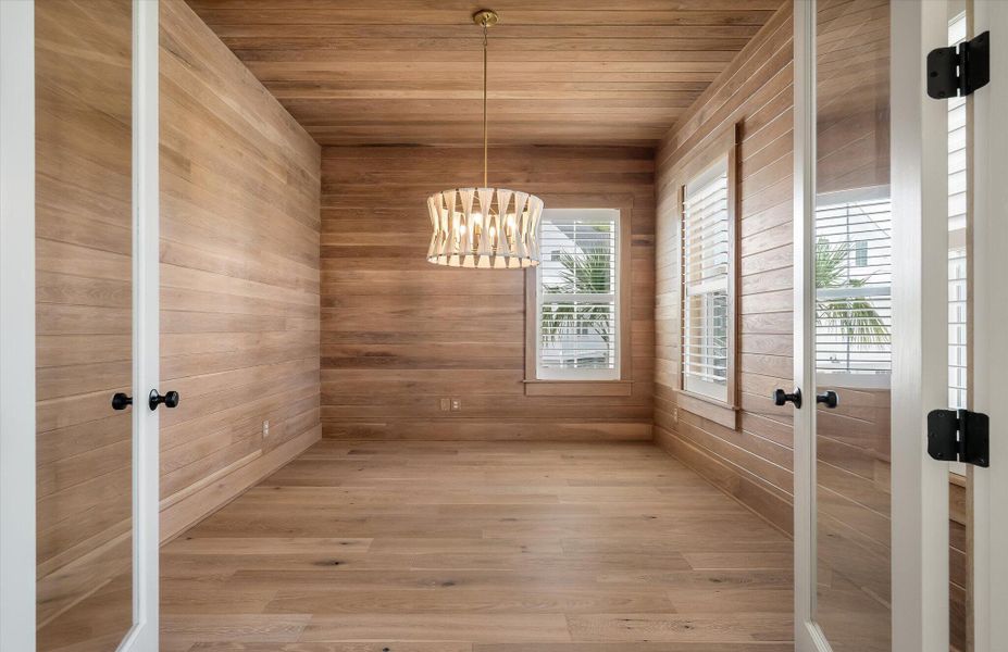 Spacious, unfurnished interior of a new home in , Mount Pleasant (Image 27).