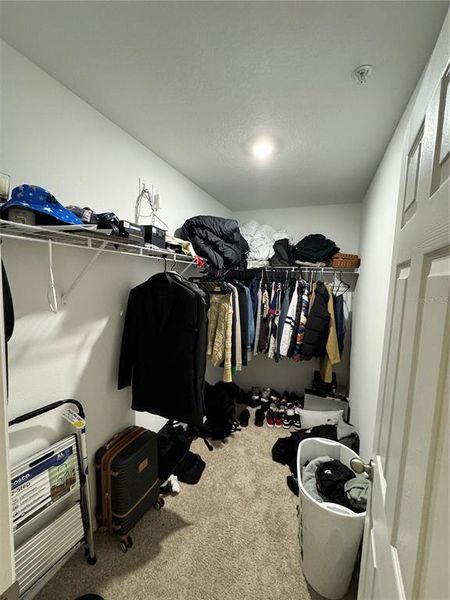 Furnished interior view inside a new home in , Orlando (Image 14).