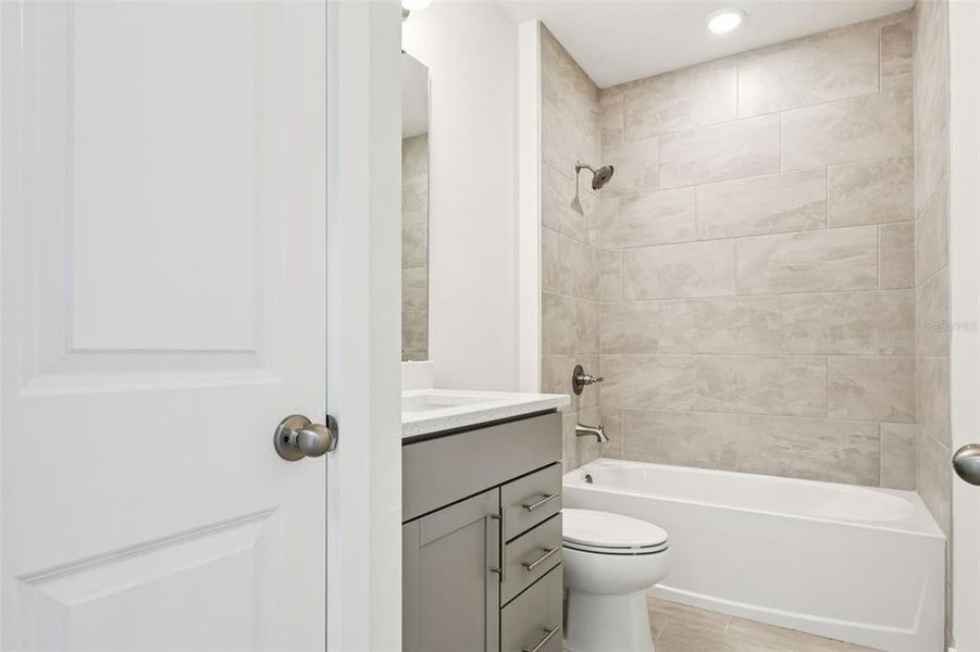 Furnished interior view inside a new home in Willowbrook North, Winter Haven (Image 8).