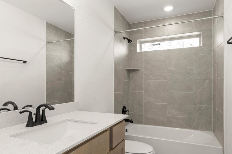 Image 25 of a home in Blanco Vista. Image 25 of a home in Blanco Vista.