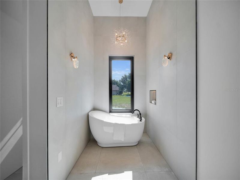Furnished interior view inside a new home in , Clermont (Image 5).
