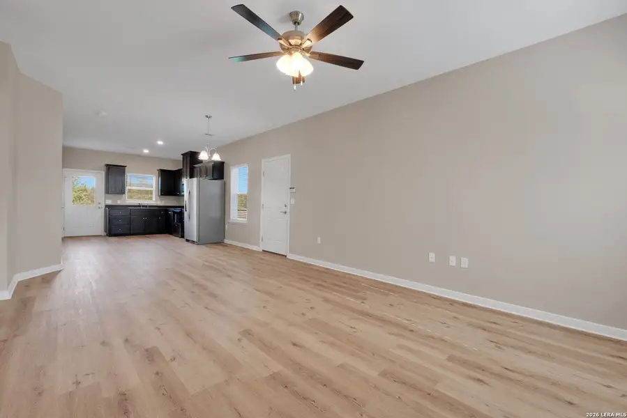 Spacious, unfurnished interior of a new home in , San Antonio (Image 7).