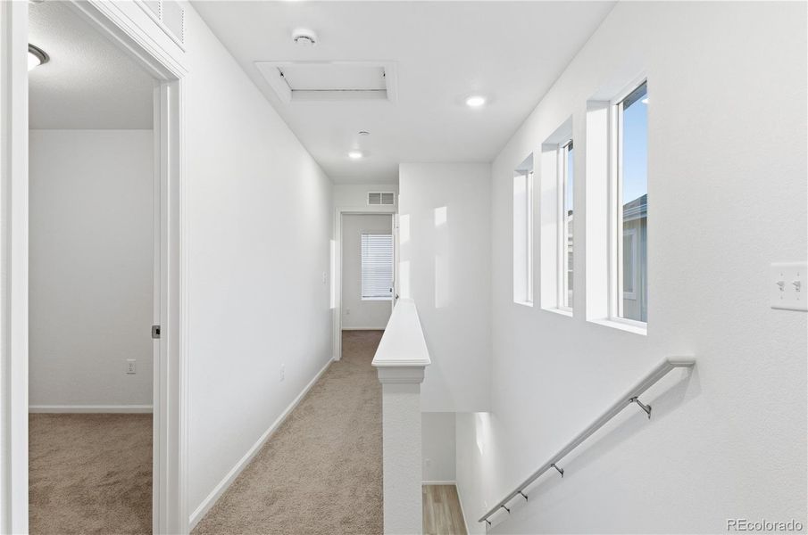 Spacious, unfurnished interior of a new home in Reunion, Commerce City (Image 19).