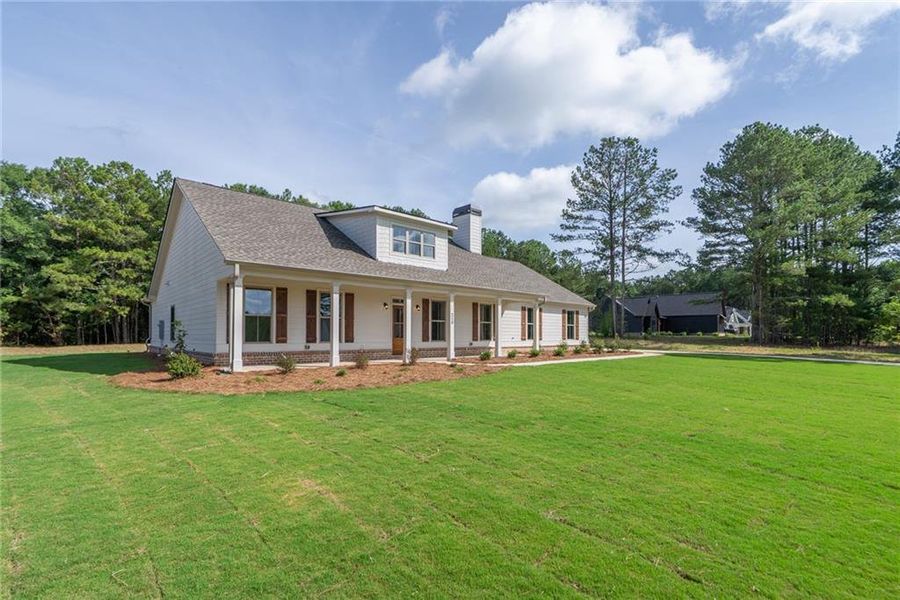Exterior details and patio area of a home in , Social Circle (Image 19).