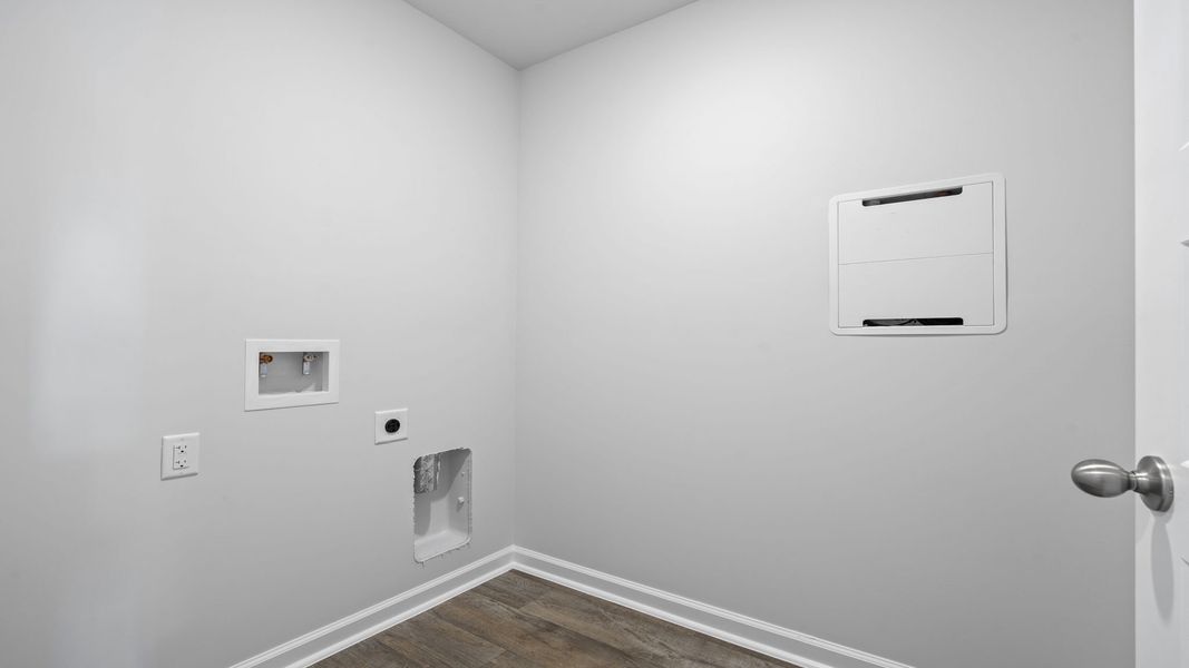 Spacious, unfurnished interior of a new home in Altama, Brunswick (Image 18). Spacious, unfurnished interior of a new home in Altama, Brunswick (Image 18).