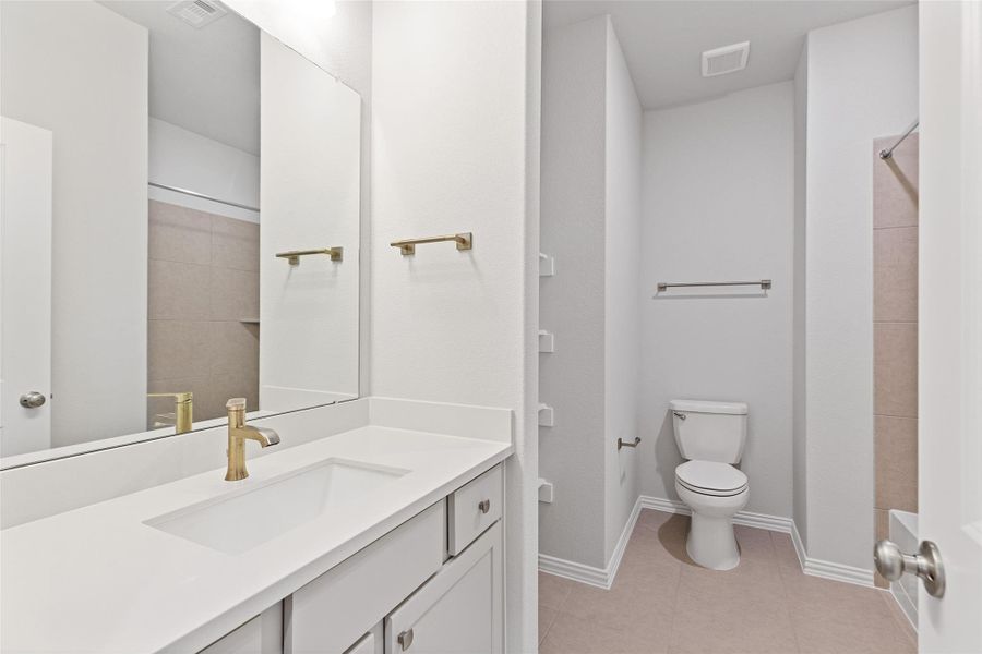 Furnished interior view inside a new home in Sunterra, Katy (Image 12). Furnished interior view inside a new home in Sunterra, Katy (Image 12).