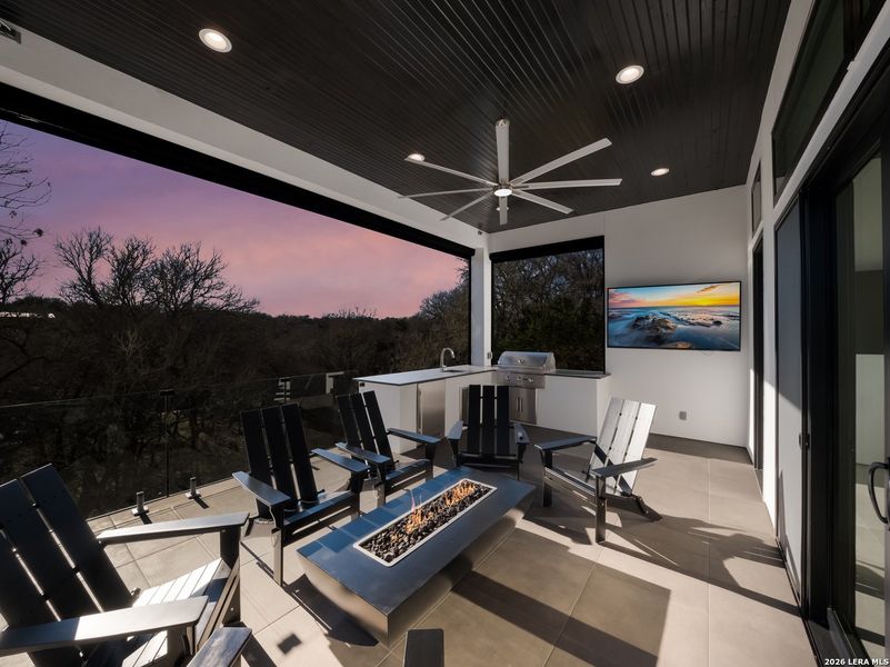 Exterior details and patio area of a home in , Bulverde (Image 21).