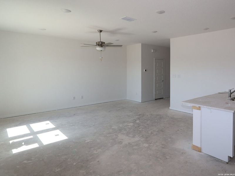 Image 34 of a home in Paloma Park.