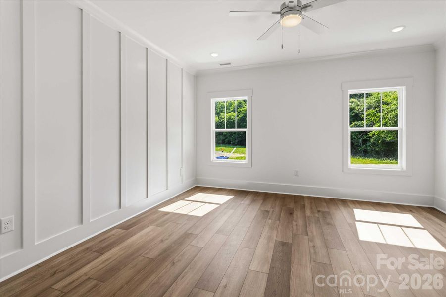 Spacious, unfurnished interior of a new home in , Clover (Image 33).