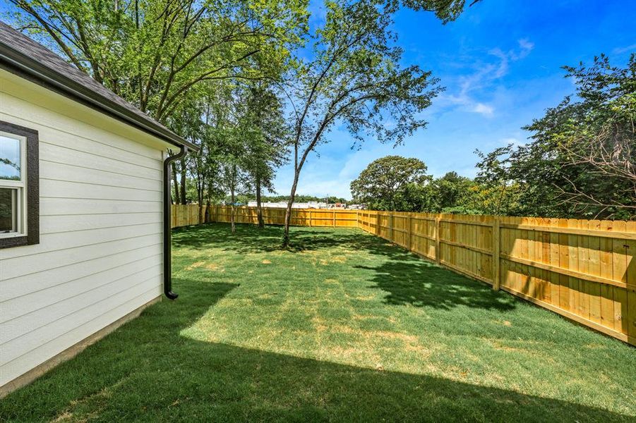 Exterior details and patio area of a home in , Sulphur Springs (Image 24). Exterior details and patio area of a home in , Sulphur Springs (Image 24).