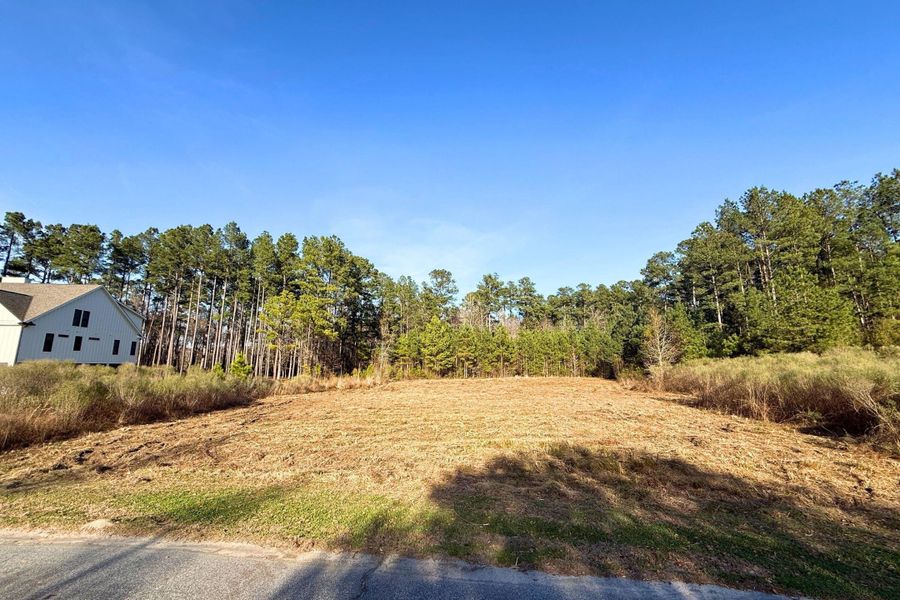 Image 28 of a home in .