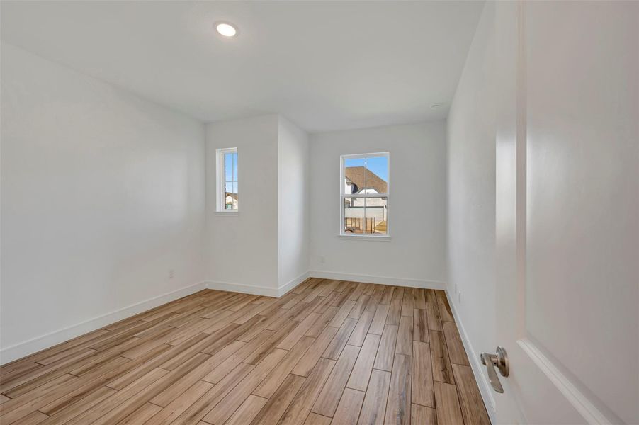 Extra Suite Extra Suite