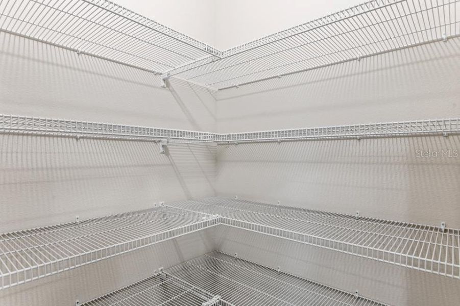 Spacious, unfurnished interior of a new home in Cherrywood Preserve, Ocala (Image 22).