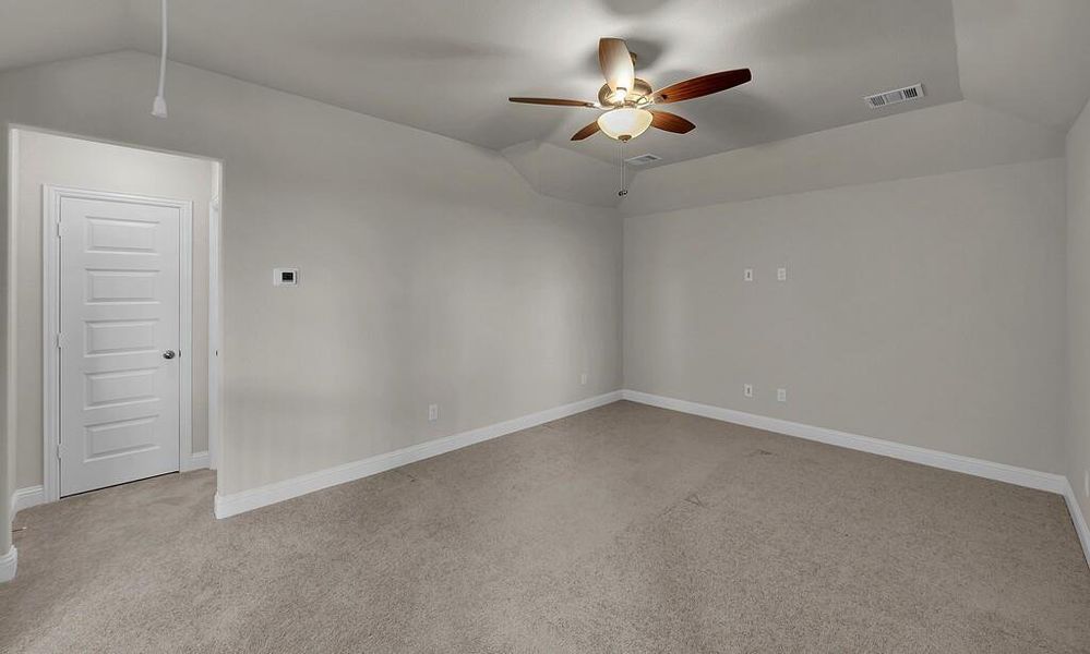 Spacious, unfurnished interior of a new home in , Waco (Image 16). Spacious, unfurnished interior of a new home in , Waco (Image 16).