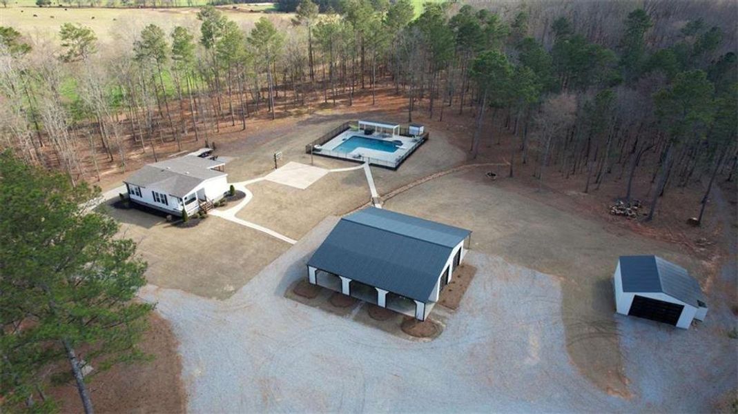Image 83 of a home in .