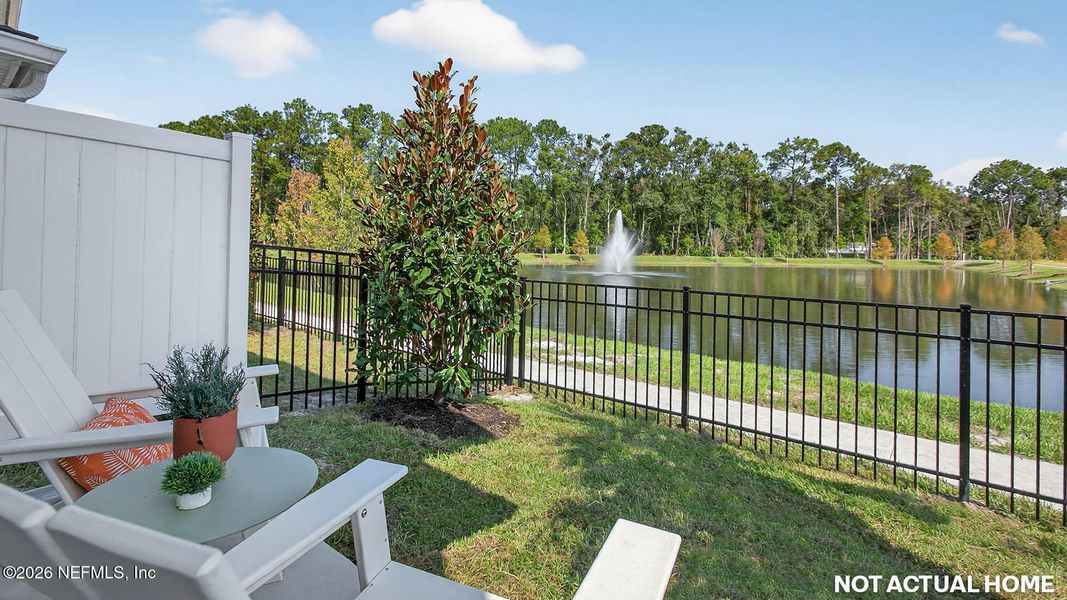 Exterior details and patio area of a home in Trout River, Jacksonville (Image 3).