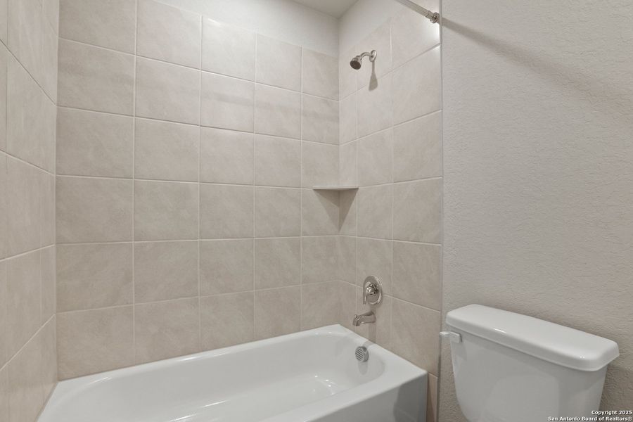 Furnished interior view inside a new home in Hickory Ridge, Elmendorf (Image 5).
