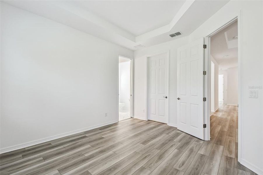 Spacious, unfurnished interior of a new home in Sweetwater at Lakewood Ranch, Lakewood Ranch (Image 28).