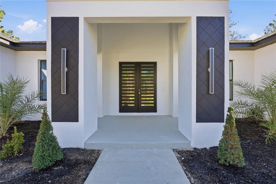 Exterior details and patio area of a home in , Wildwood (Image 27).