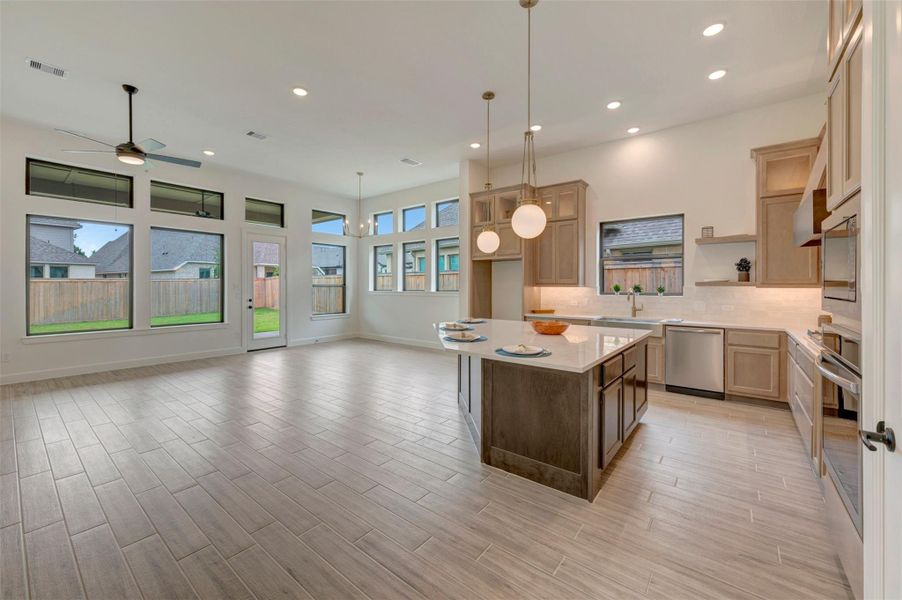 Furnished interior view inside a new home in Kresston - Enclave Collection, Montgomery (Image 14). Furnished interior view inside a new home in Kresston - Enclave Collection, Montgomery (Image 14).