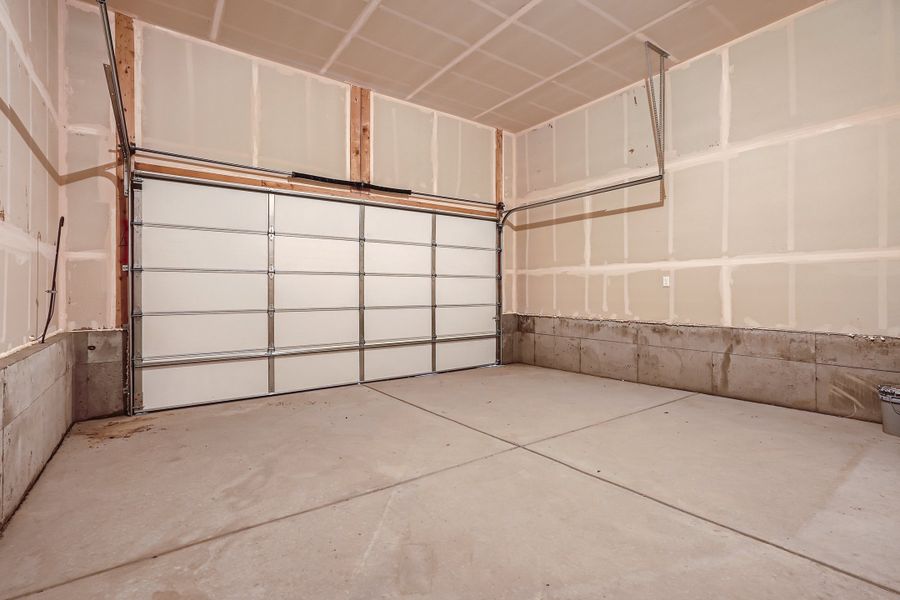 4br New Home in Strasburg, CO.  - Slide 25