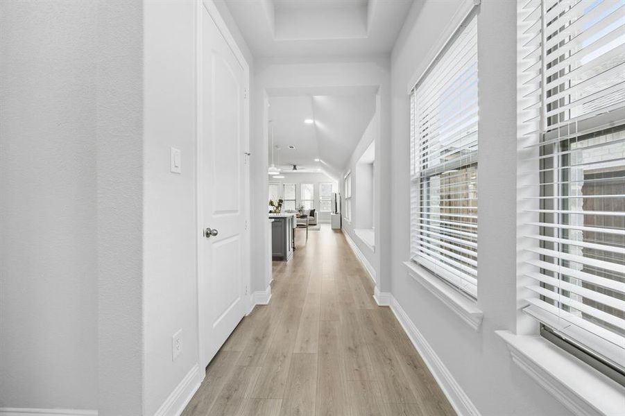 Spacious, unfurnished interior of a new home in Cambridge Crossing, Celina (Image 21).