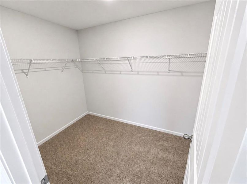 Spacious, unfurnished interior of a new home in , Braselton (Image 16).
