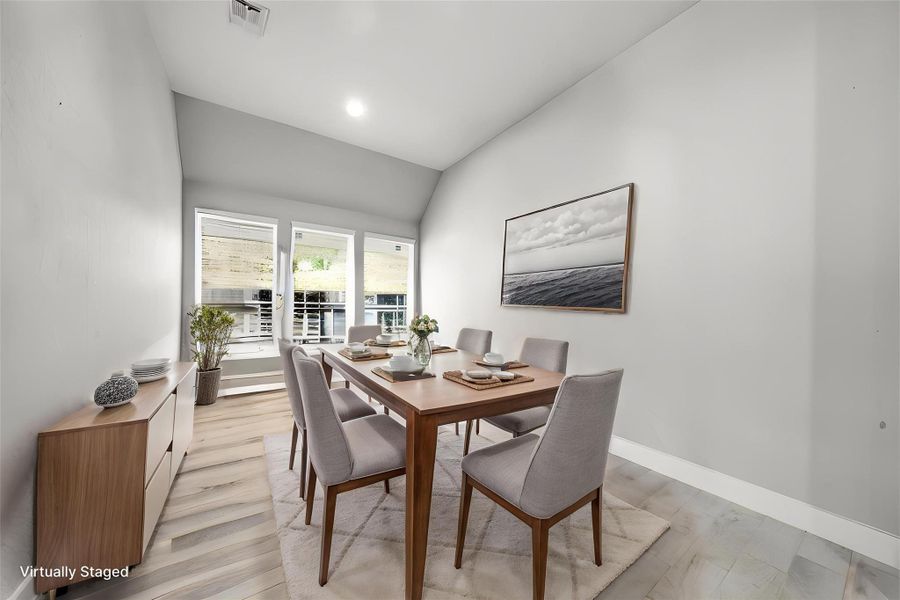 Virtual Staging_Dining Room