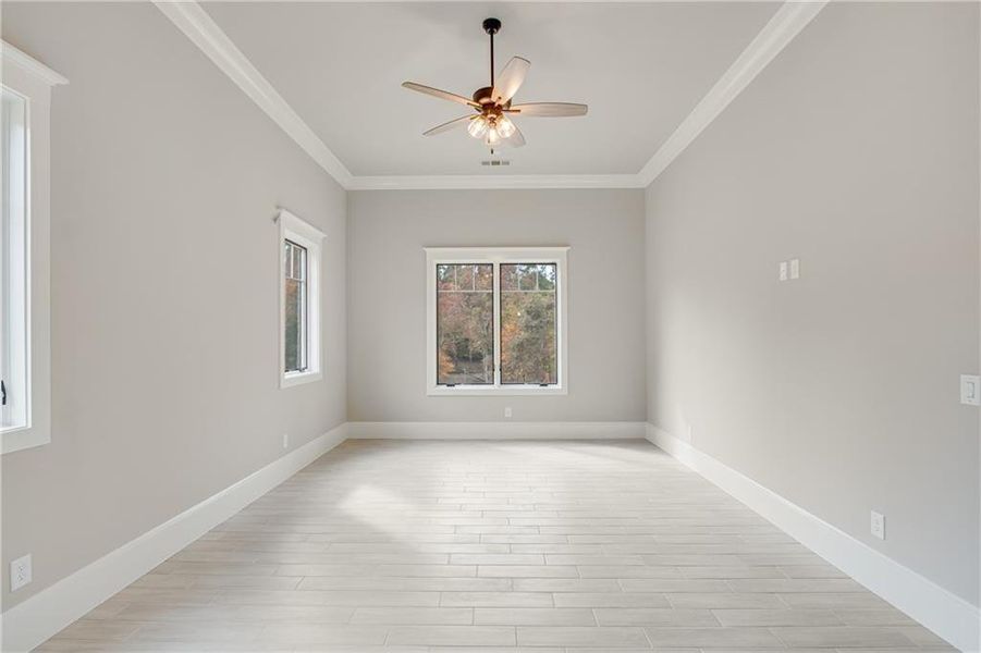 Spacious, unfurnished interior of a new home in , Gainesville (Image 23).