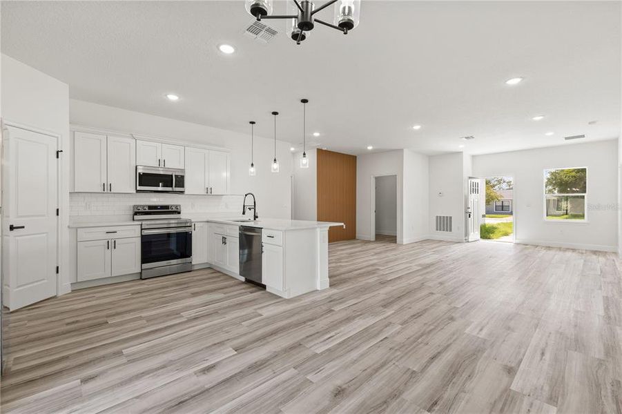 Furnished interior view inside a new home in , Ocala (Image 7).