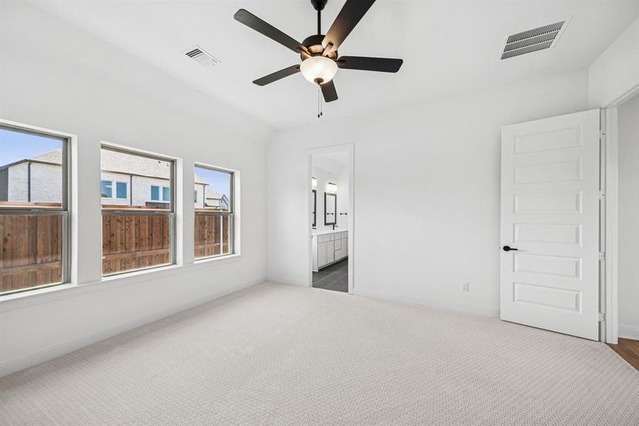 Spacious, unfurnished interior of a new home in Karis - Village Series, Crowley (Image 24). Spacious, unfurnished interior of a new home in Karis - Village Series, Crowley (Image 24).