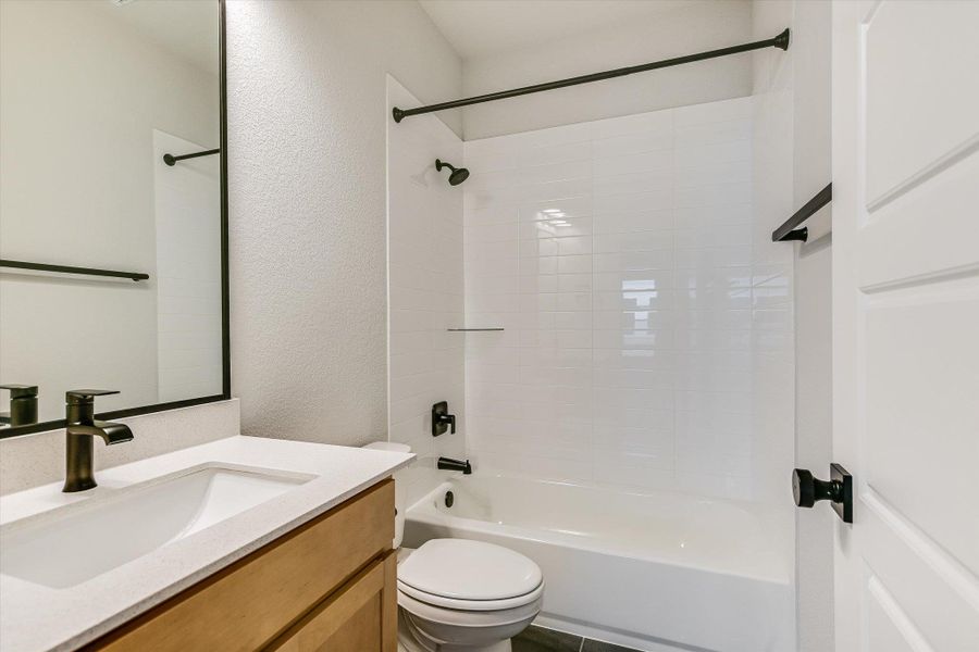 2nd Bathroom 2nd Bathroom