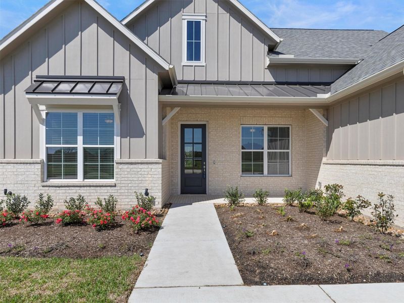 Exterior details and patio area of a home in , Smithville (Image 24).