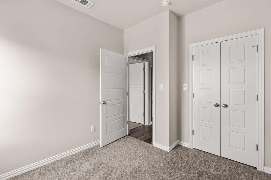 Spacious, unfurnished interior of a new home in , Fort Worth (Image 18).